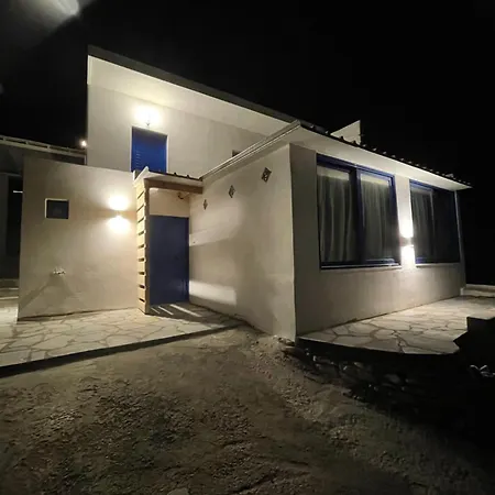 Antilio Apartment Chrisi Akti (Paros)