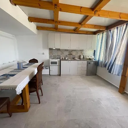 Antilio Apartment Chrisi Akti (Paros)